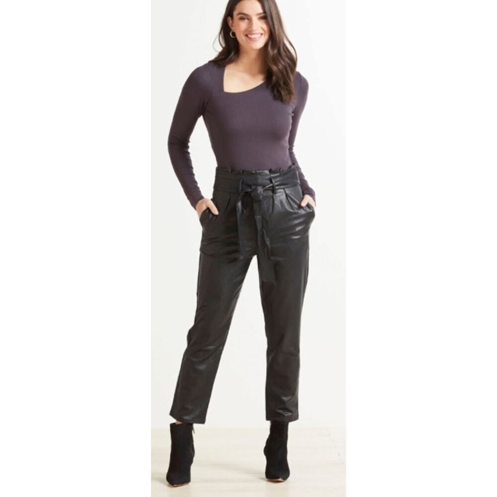 LAMade Brown Asymmetric Rib Top Sz. M